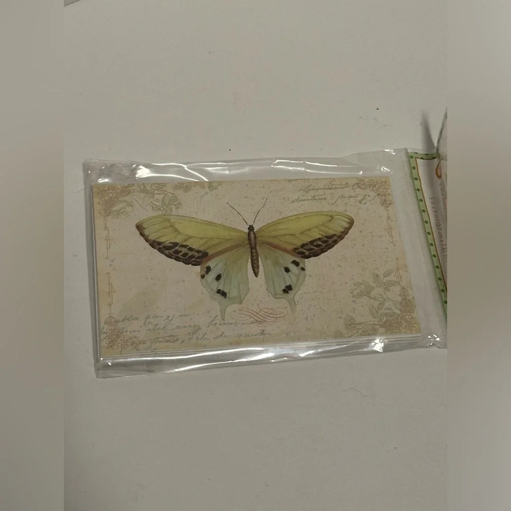 8 Butterfly Note Cards with Envelopes